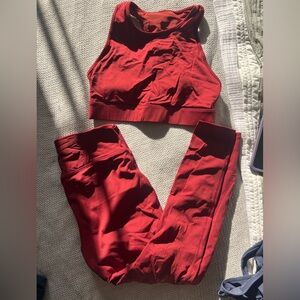 Fabletics Workout Set Red L